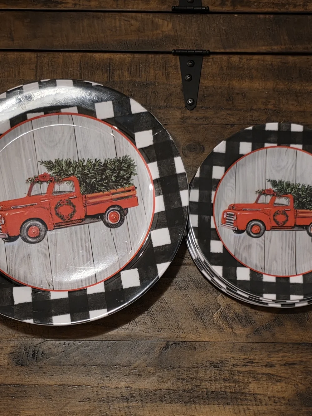 Buffalo Check Truck Melamine Christmad Dinnerware